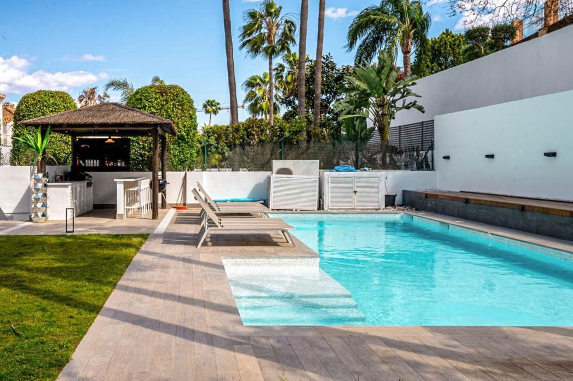 New Zacaluca Pool Sauna & Gym Villa Marbella