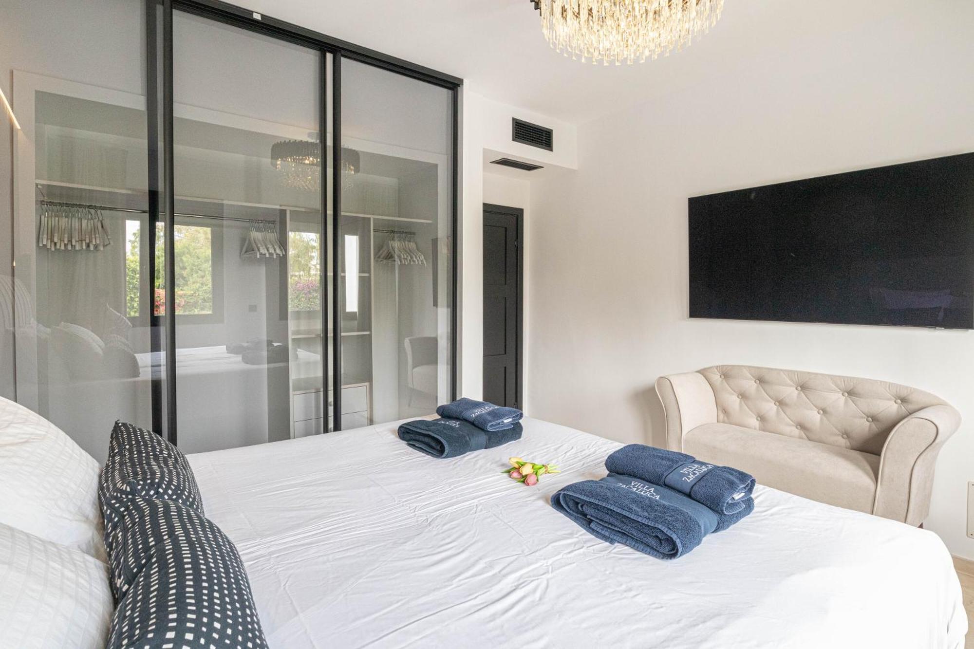Villa Zacaluca Pool Whirlpool Sauna&gym Marbella